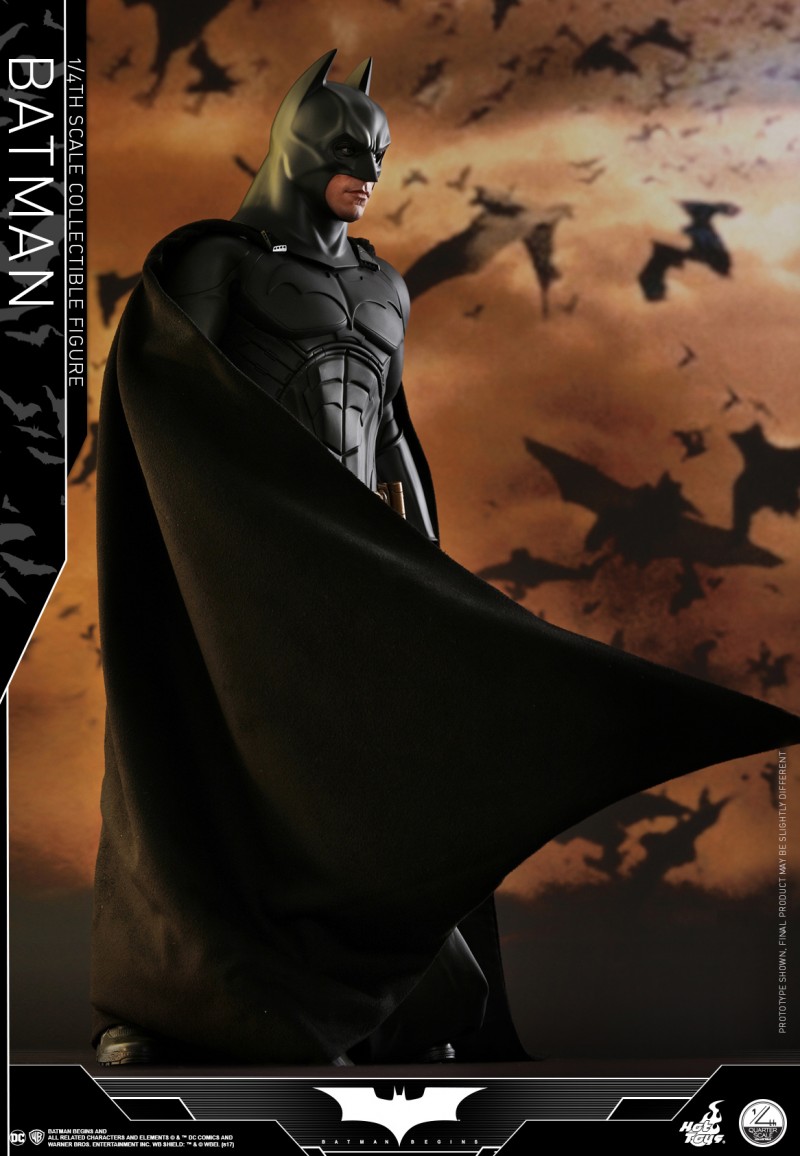 Hot-Toys---Batman-Begins---Batman-Collectible-Figure_PR16.jpg