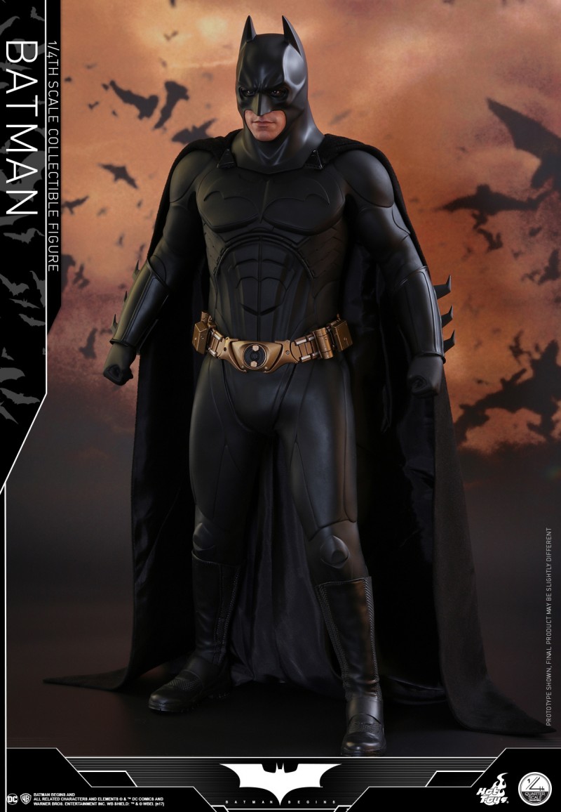 Hot-Toys---Batman-Begins---Batman-Collectible-Figure_PR19.jpg