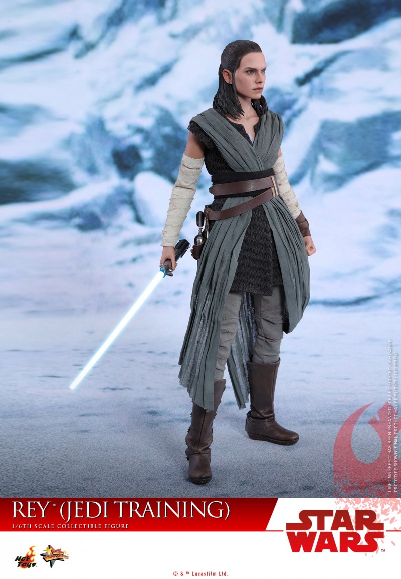 Hot Toys - SWTLJ - Rey (Jedi Training) collectible figure_PR05.jpg Hot Toys - SWTLJ - Rey (Jedi Training) collectible figure_PR05.jpg