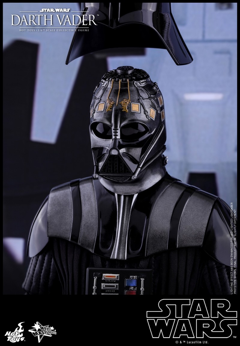 Hot Toys -SW5- Darth Vader collectible figure_PR15.jpg