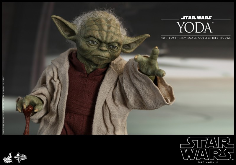 Hot Toys - Star Wars Episode II Attack of the Clones - Yoda Collectible Figure_PR18.jpg Hot Toys - Star Wars Episode II Attack of the Clones - Yoda Collectible Figure_PR18.jpg