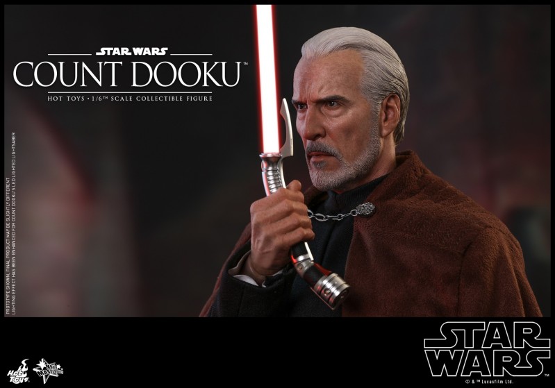 Hot Toys - Star Wars Episode II Attack of the Clones - Count Dooku Collectible .jpg Hot Toys - Star Wars Episode II Attack of the Clones - Count Dooku Collectible .jpg