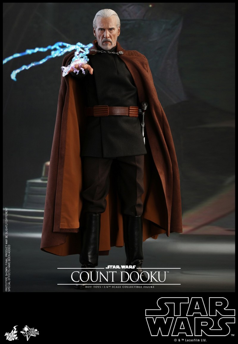 Hot Toys - Star Wars Episode II Attack of the Clones - Count Dooku Collectible .jpg Hot Toys - Star Wars Episode II Attack of the Clones - Count Dooku Collectible .jpg