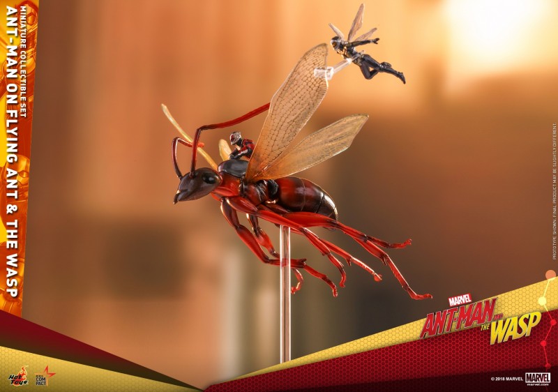 Hot-Toys-Ant-Man-2-Ant-Man-on-Flying-Ant-the-Wasp-miniature-collectible-set_PR3.jpg