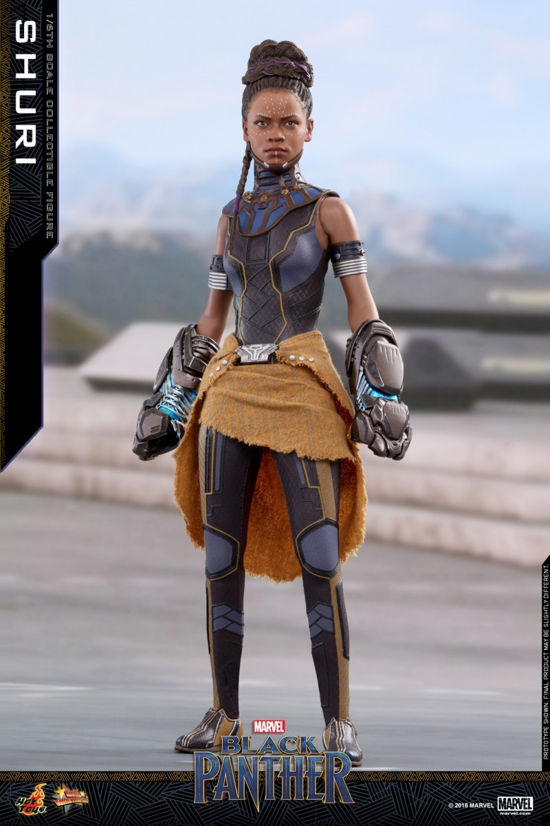 Hot Toys - Black Panther - Shuri collectible figure_PR12.jpg