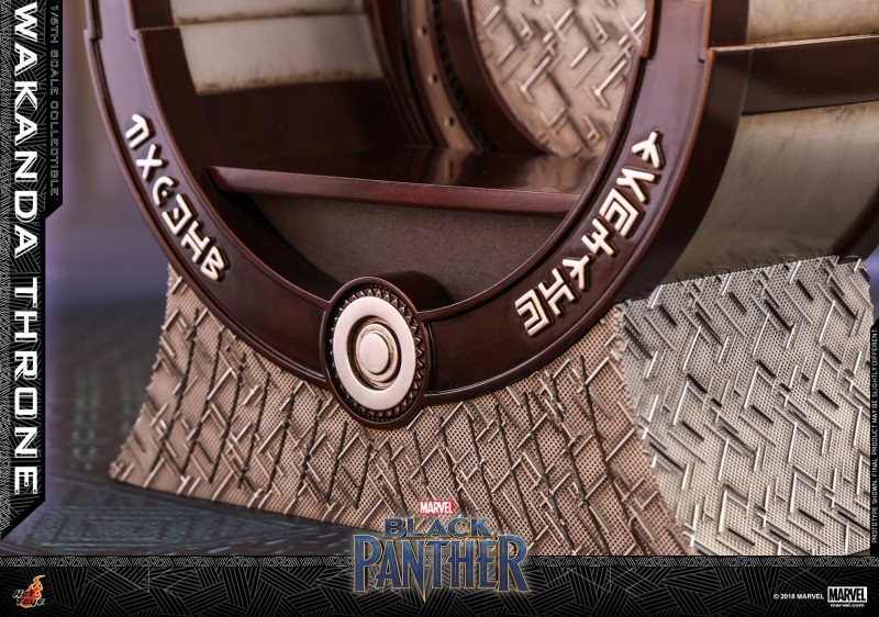Hot Toys - Black Panther - Wakanda Throne Collectible_PR11.jpg