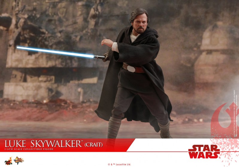 Hot Toys - SWTLJ - Luke Skywalker (Crait) collectible figure_PR14.jpg Hot Toys - SWTLJ - Luke Skywalker (Crait) collectible figure_PR14.jpg