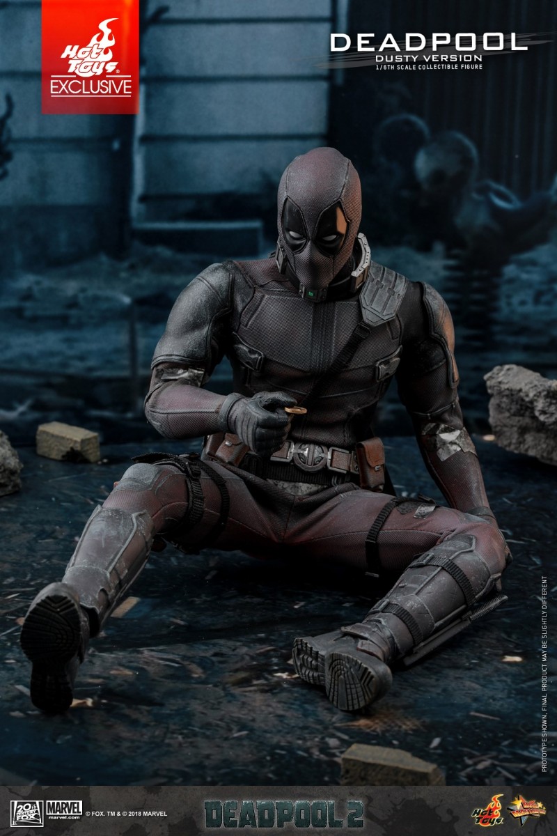 Hot Toys - Deadpool 2 - Deadpool (Dusty Version) Collectible Figure_PR13.jpg