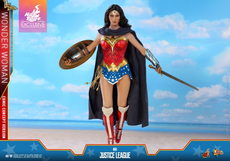 Hot Toys - Justice League - Wonder Woman (Comic Concept Version) collectible fig.jpg