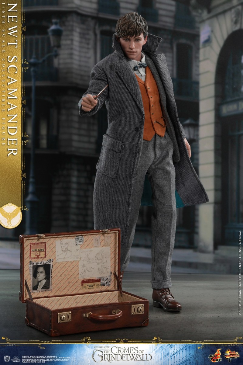 Hot Toys - Fantastic Beasts 2 - Newt Scamander Collectible Figure_PR1.jpg