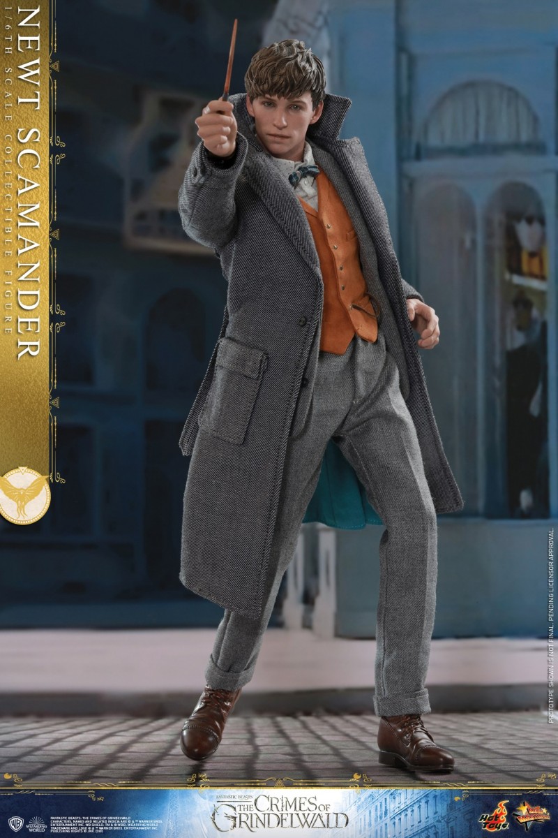 Hot Toys - Fantastic Beasts 2 - Newt Scamander Collectible Figure_PR6.jpg