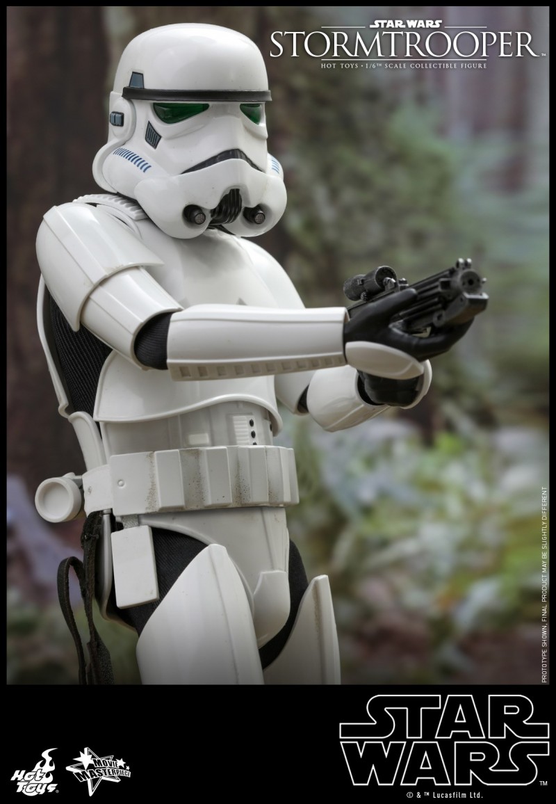 Hot Toys - Star Wars - Stormtrooper Collectible Figure_PR3.jpg