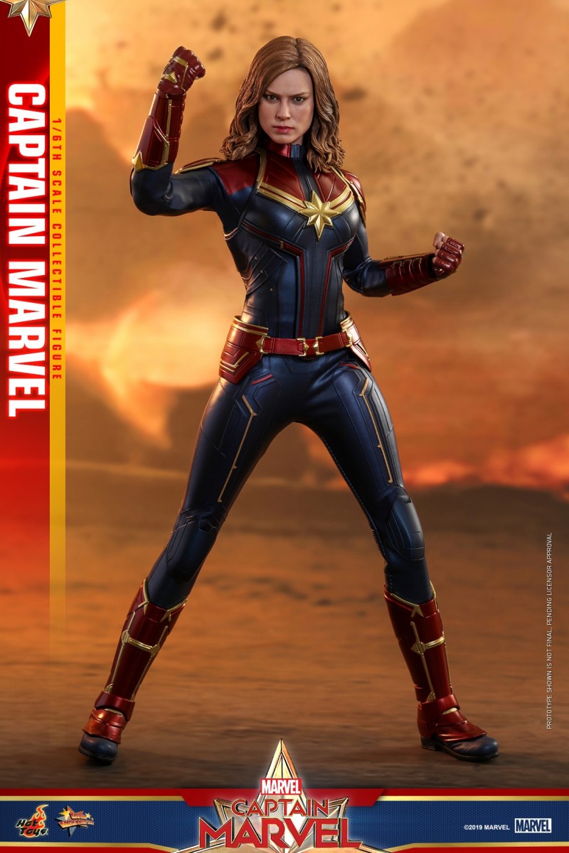 Hot Toys - Captain Marvel - Captain Marvel collectible figure_PR2.jpg Hot Toys - Captain Marvel - Captain Marvel collectible figure_PR2.jpg