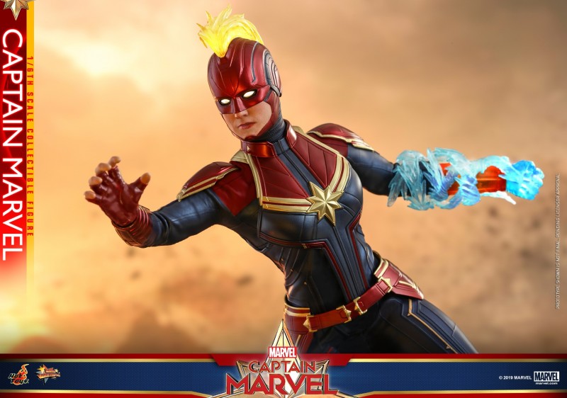 Hot Toys - Captain Marvel - Captain Marvel collectible figure_PR13.jpg Hot Toys - Captain Marvel - Captain Marvel collectible figure_PR13.jpg