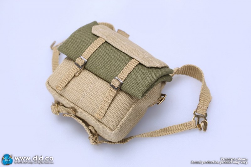DID K80135 WWII British Airborne Red Devil Commander Roy 50.jpg