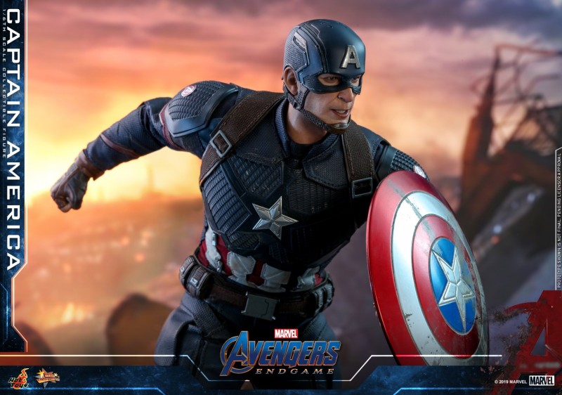 Hot Toys - Avengers 4 - Captain America collectible figure_PR17.jpg