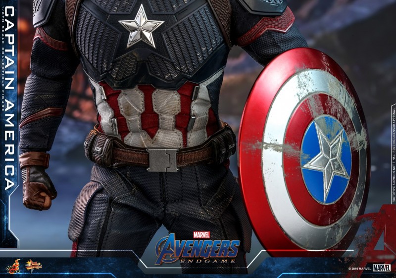 Hot Toys - Avengers 4 - Captain America collectible figure_PR21.jpg