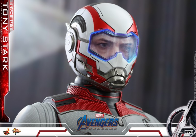 Hot Toys - A4 - Tony Stark (Team Suit) collectible figure_PR16.jpg