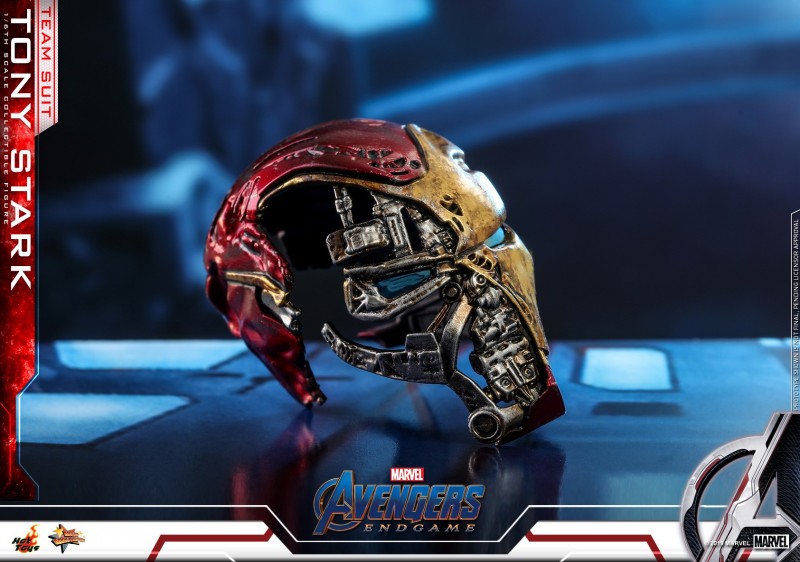 Hot Toys - A4 - Tony Stark (Team Suit) collectible figure_PR17.jpg