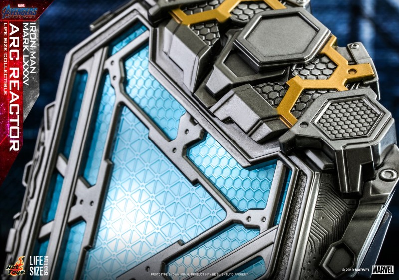 Hot Toys - Avengers Endgame Iron Man Mark LXXXV Arc Reactor Life-Size Collectible_PR2.jpg