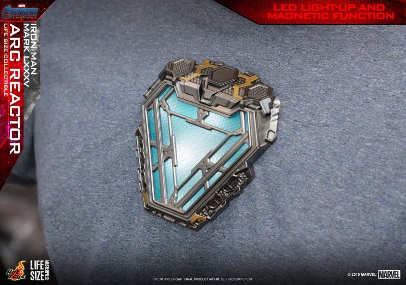Hot Toys - Avengers Endgame Iron Man Mark LXXXV Arc Reactor Life-Size Collectible_PR1.jpg
