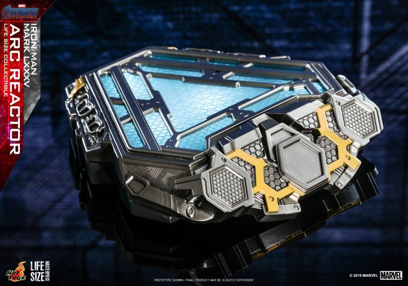 Hot Toys - Avengers Endgame Iron Man Mark LXXXV Arc Reactor Life-Size Collectible_PR4.jpg