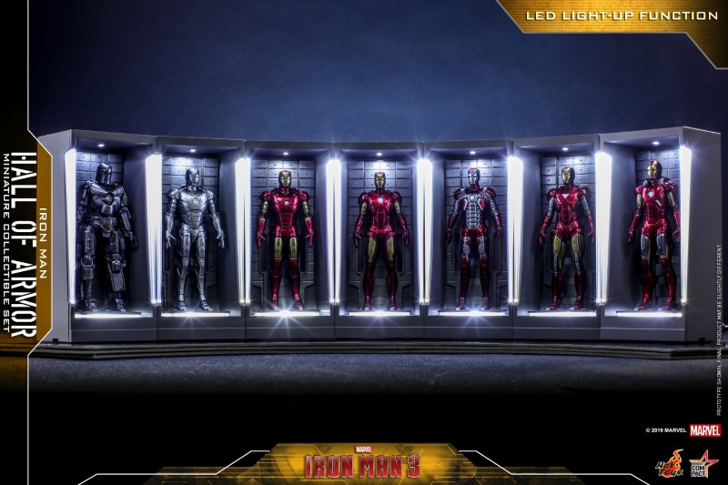 Hot Toys - Iron Man 3 - Iron Man Hall of Armor Miniature Collectible Set - PR4.jpg