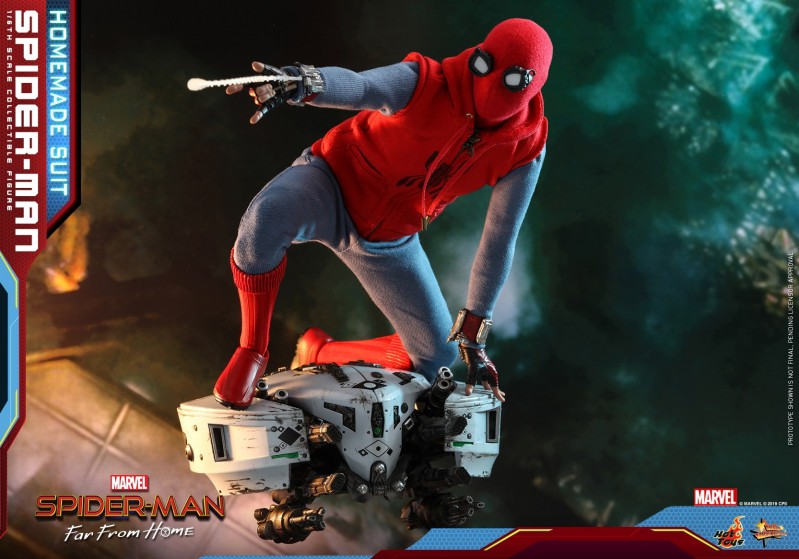 Hot Toys - Spider-man Far From Home - Spider-man (Homemade Suit)_PR8.jpg