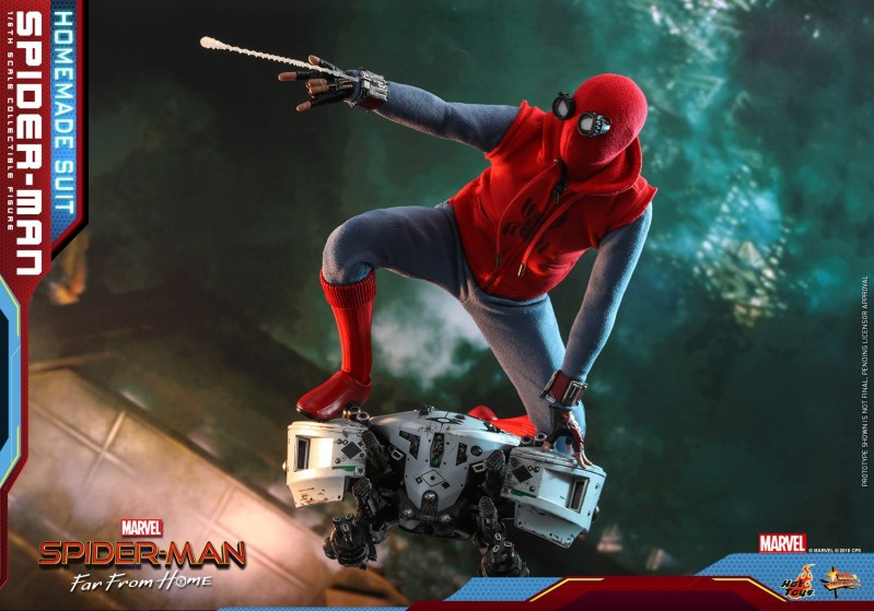 Hot Toys - Spider-man Far From Home - Spider-man (Homemade Suit)_PR9.jpg