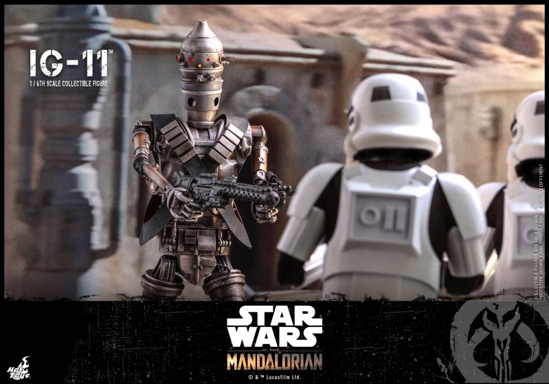 Hot Toys - SW - The Mandalorian - IG-11_PR4.jpg
