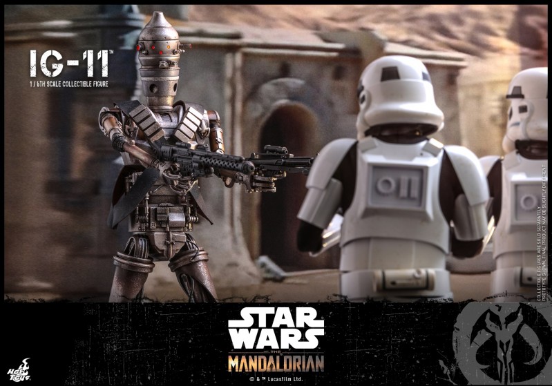 Hot Toys - SW - The Mandalorian - IG-11_PR3.jpg
