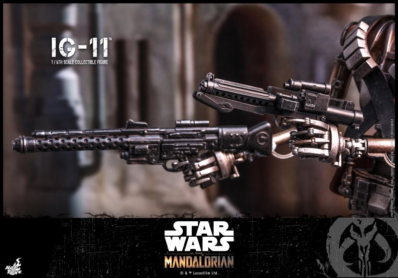 Hot Toys - SW - The Mandalorian - IG-11_PR5.jpg