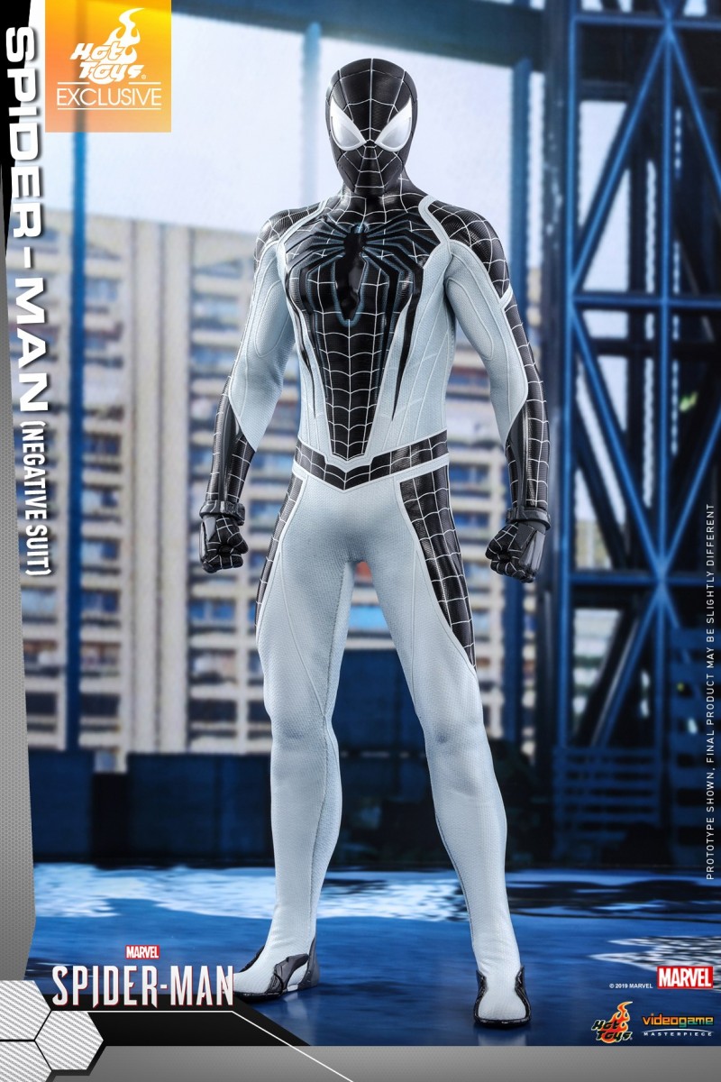 Hot Toys - Marvel Spider-Man - Spider-Man (Negative Suit) collectible figure_PR1.jpg