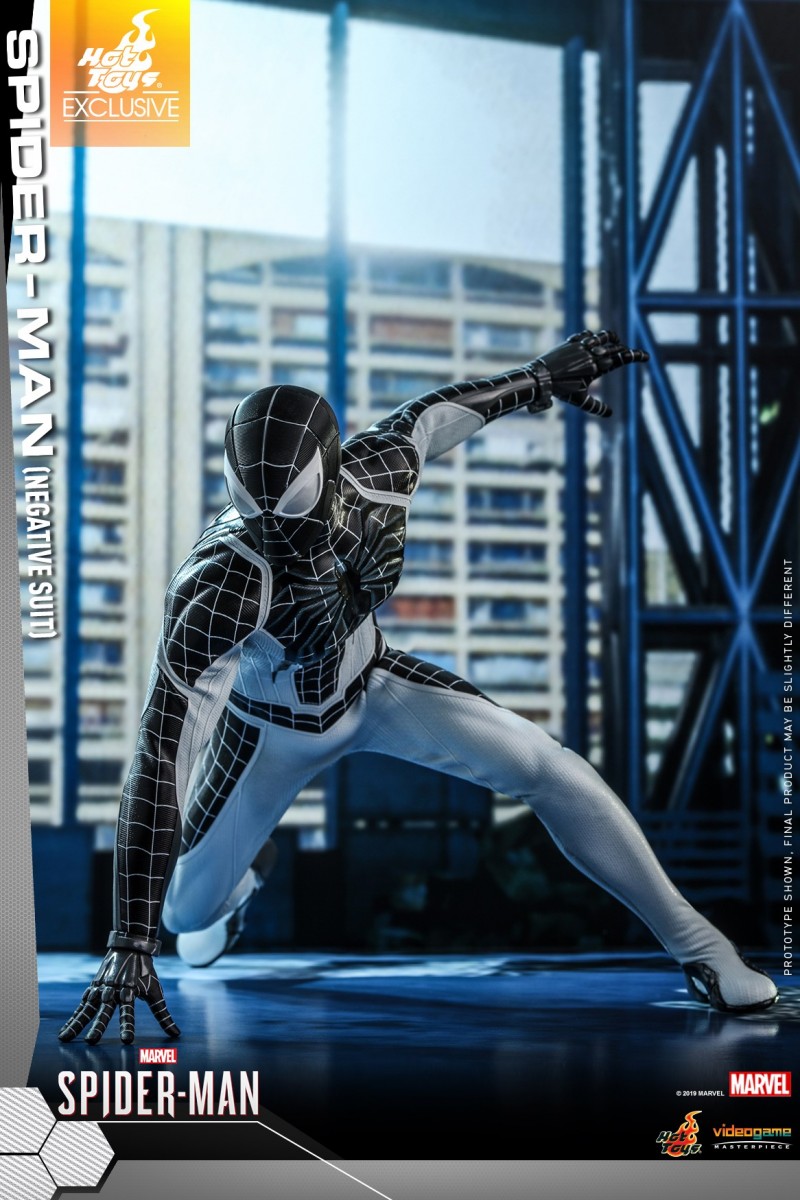 Hot Toys - Marvel Spider-Man - Spider-Man (Negative Suit) collectible figure_PR2.jpg