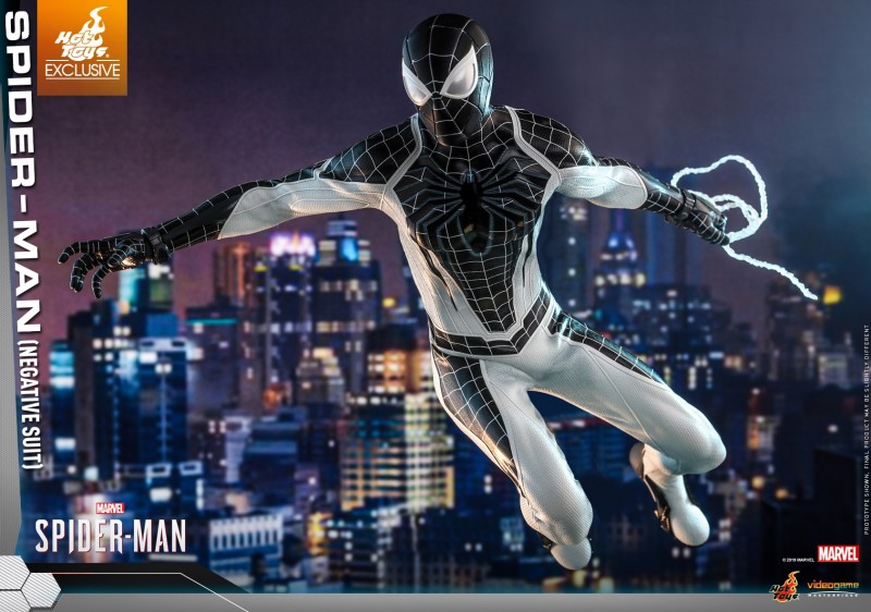 Hot Toys - Marvel Spider-Man - Spider-Man (Negative Suit) collectible figure_PR13.jpg