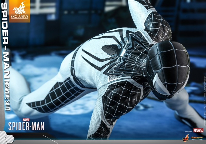 Hot Toys - Marvel Spider-Man - Spider-Man (Negative Suit) collectible figure_PR14.jpg