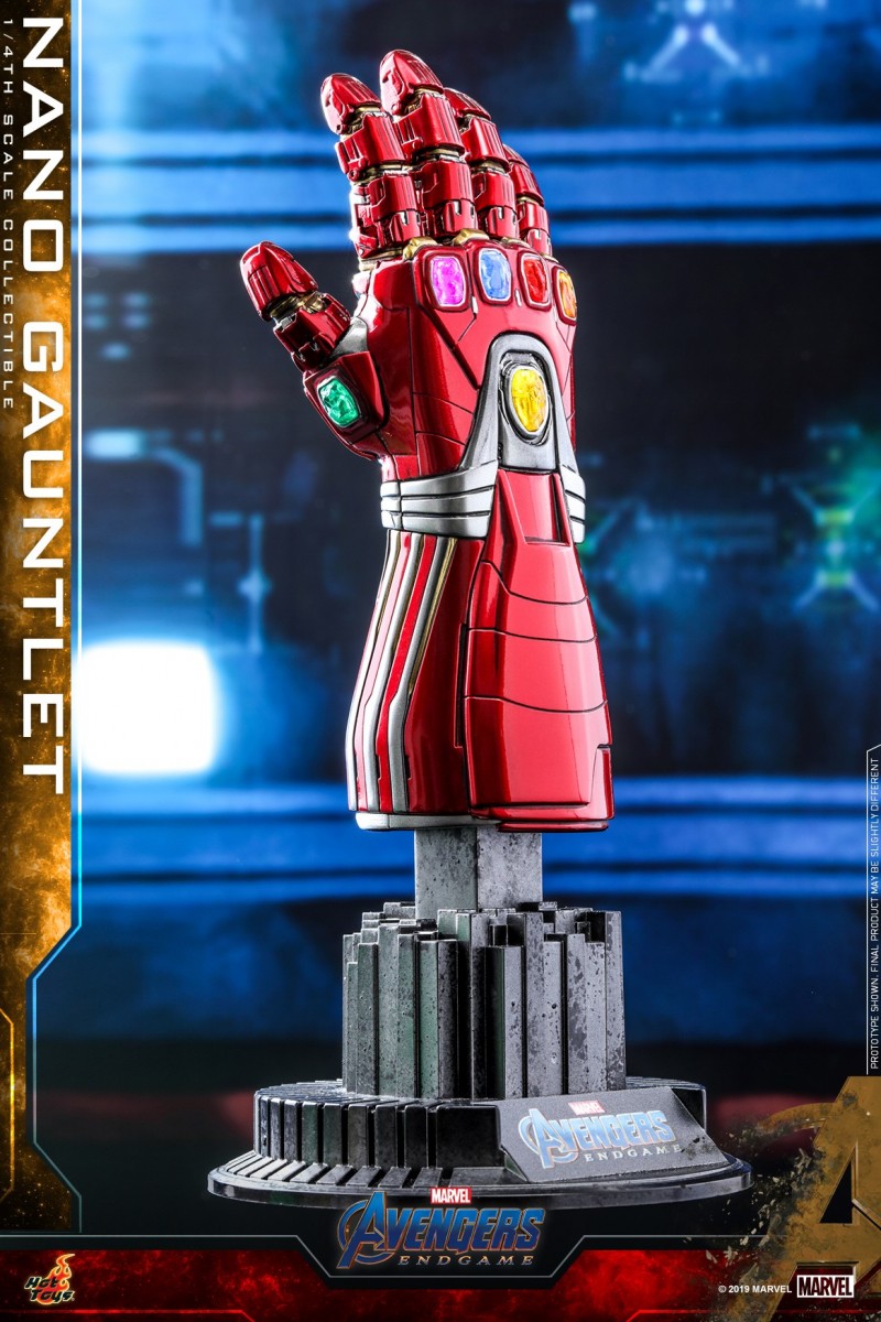 Hot Toys - A4 - Nano Gauntlet collectible_PR2.jpg