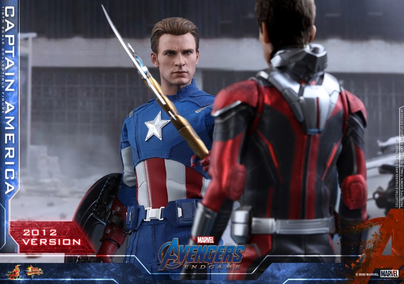 Hot-Toys-A4-Captain-America-2012-Version-Collectible-Figure_PR11.jpg