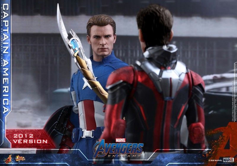 Hot-Toys-A4-Captain-America-2012-Version-Collectible-Figure_PR12.jpg