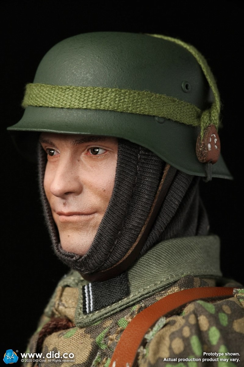 DID 20th Waffen Grenadier Division SS 1st Estonian Radio Operator Dennis 6.jpg DID 20th Waffen Grenadier Division SS 1st Estonian Radio Operator Dennis 6.jpg