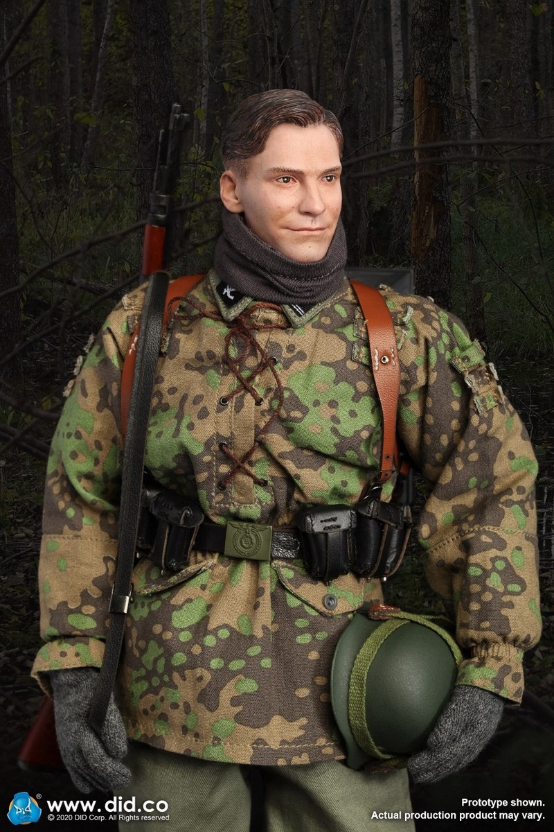 DID 20th Waffen Grenadier Division SS 1st Estonian Radio Operator Dennis 4.jpg DID 20th Waffen Grenadier Division SS 1st Estonian Radio Operator Dennis 4.jpg
