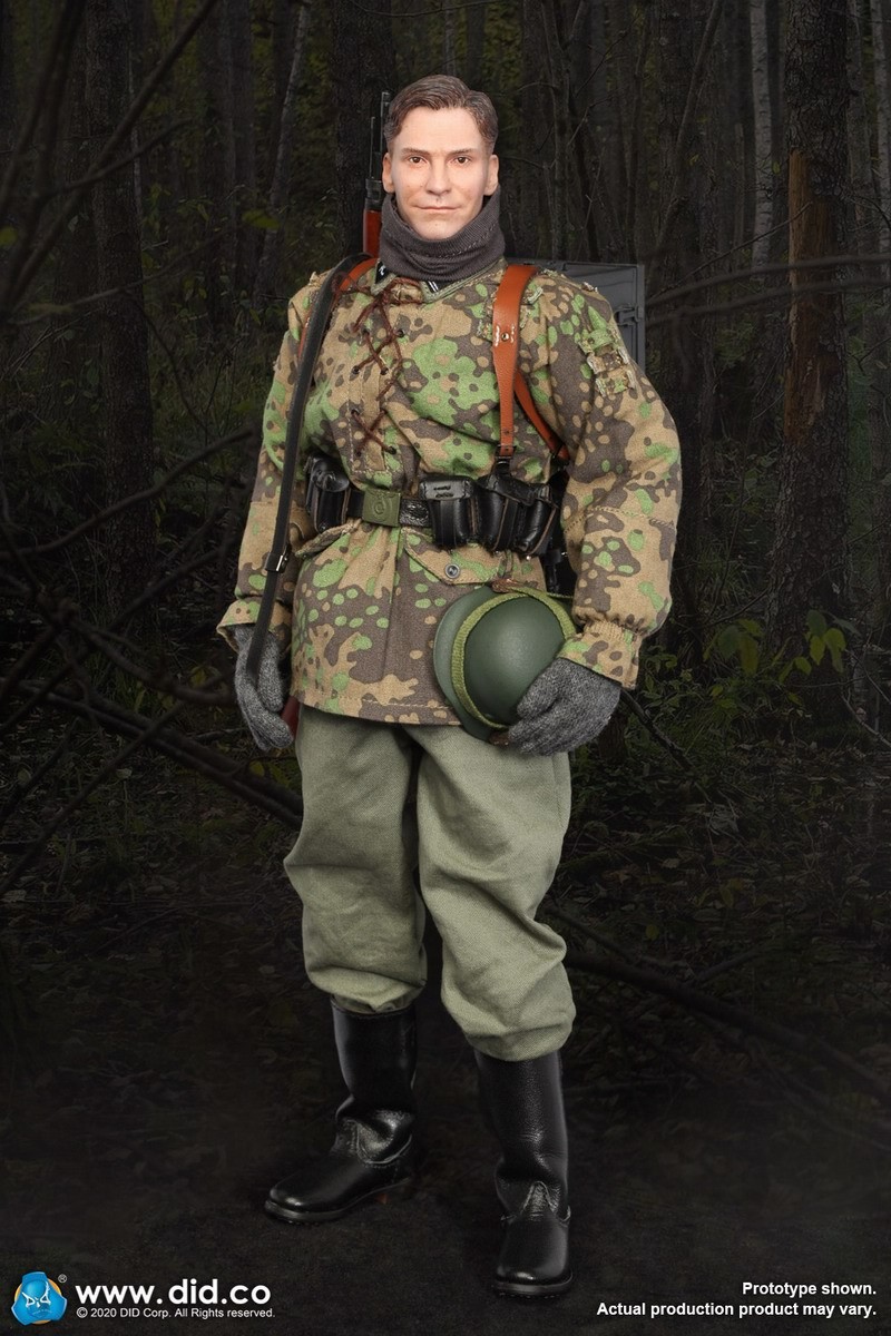 DID 20th Waffen Grenadier Division SS 1st Estonian Radio Operator Dennis 5.jpg DID 20th Waffen Grenadier Division SS 1st Estonian Radio Operator Dennis 5.jpg