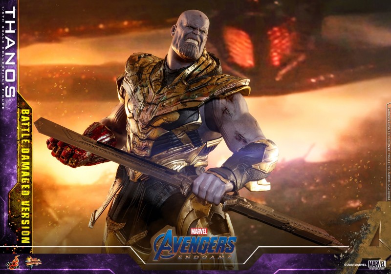 Hot Toys - A4 - Thanos (Battle Damaged Version) Collectible Figure_PR15.jpg