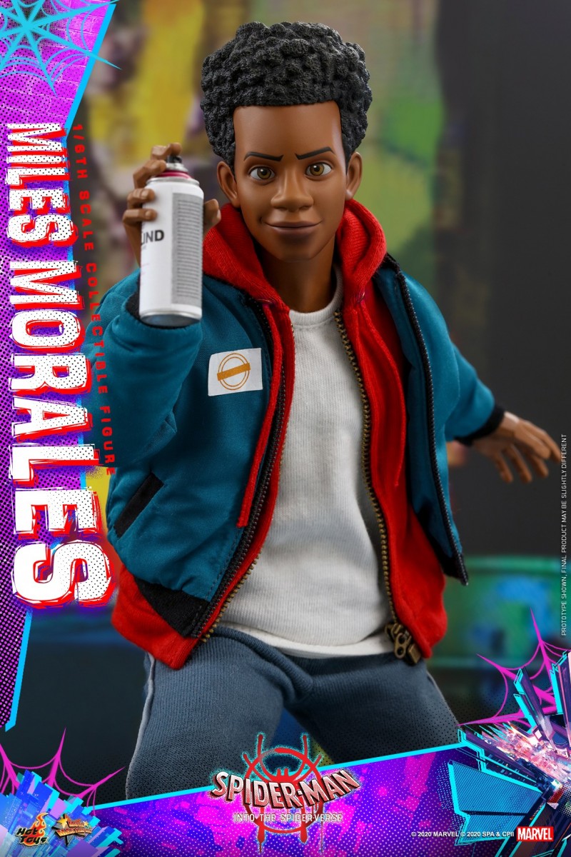 Hot Toys - Spider-Man into the Spider Verse - Miles Morales collectible figure_PR4.jpg