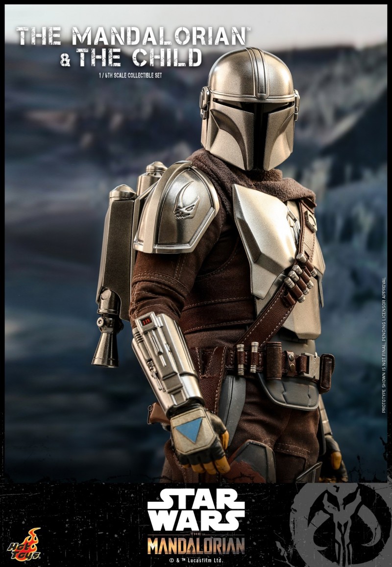 Hot Toys - STM - Mandalorian and Child Collectible Set_PR7.jpg