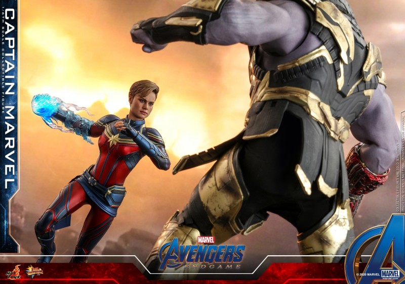 Hot Toys - A4 - Captain Marvel Collectible Figure_PR18.jpg