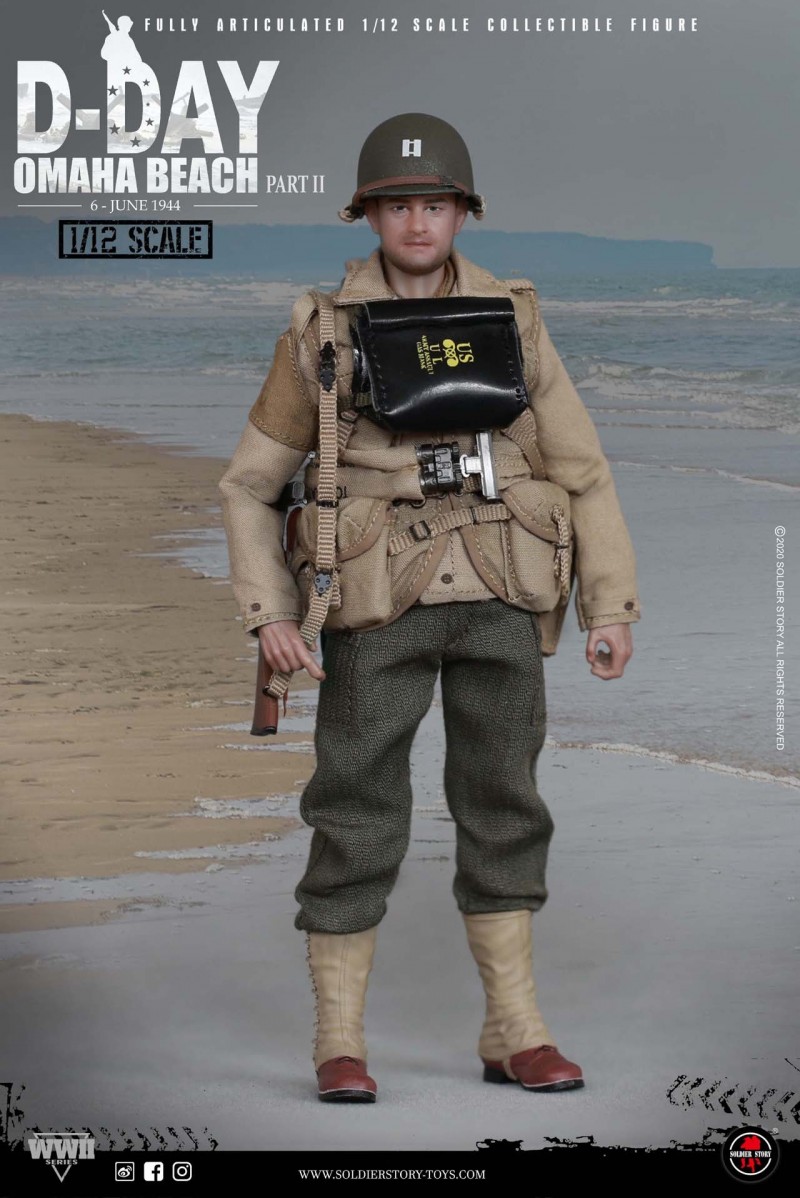Captain01.jpg Captain01.jpg