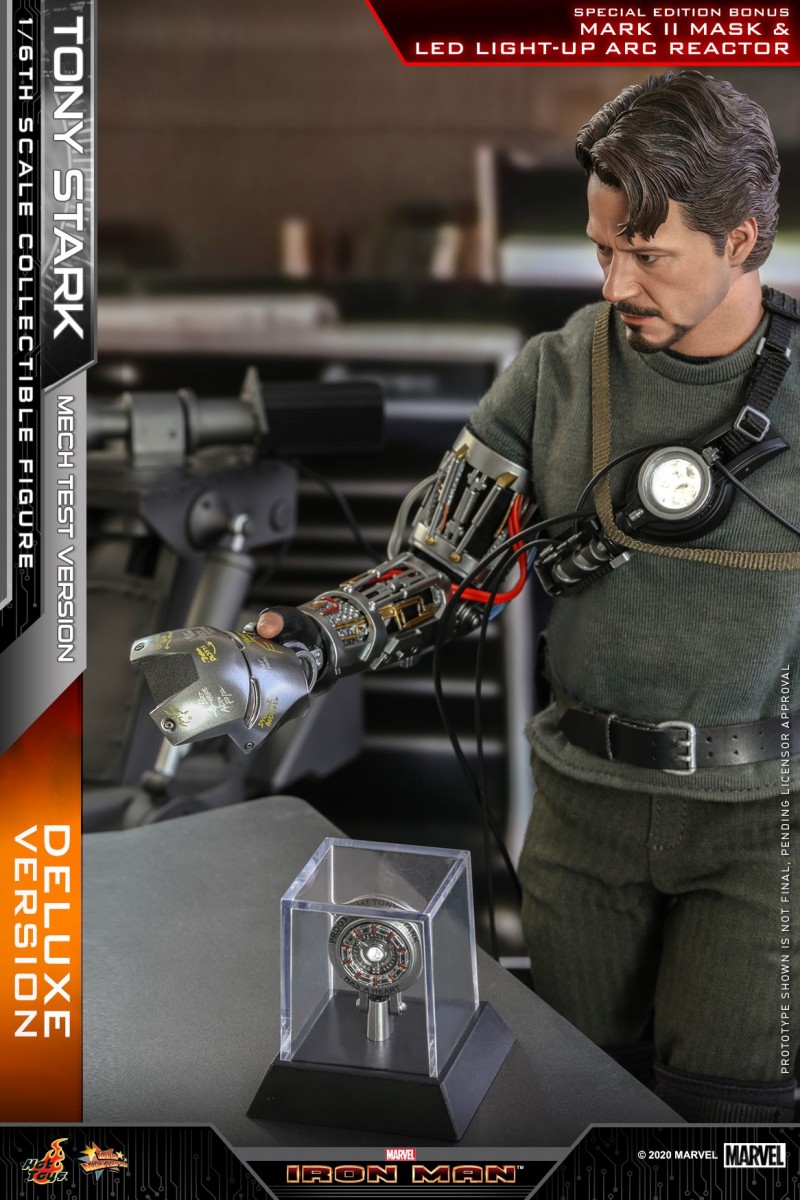 Hot Toys - IM - Tony Stark (Mech Test Version) collectible figure (Deluxe)_PR10.jpg