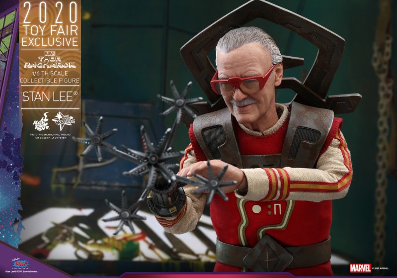 Hot Toys - Thor 3 - Stan Lee collectible figure_PR11.jpg