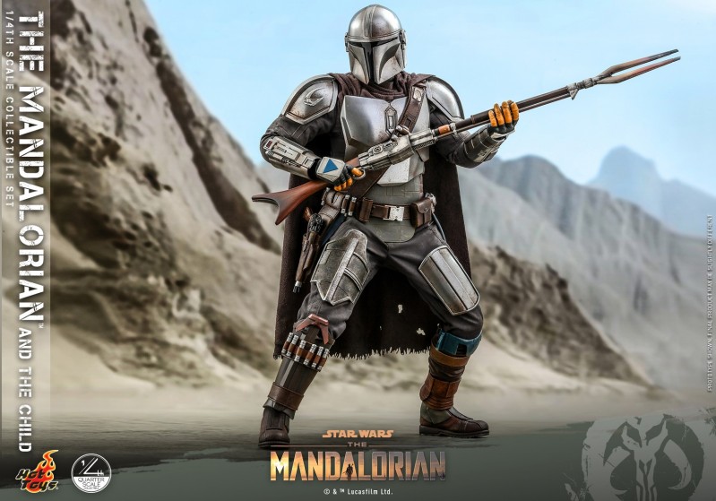 Hot Toys - SWTM - Quarter Scale The Mandalorian &amp; The Child_PR8.jpg